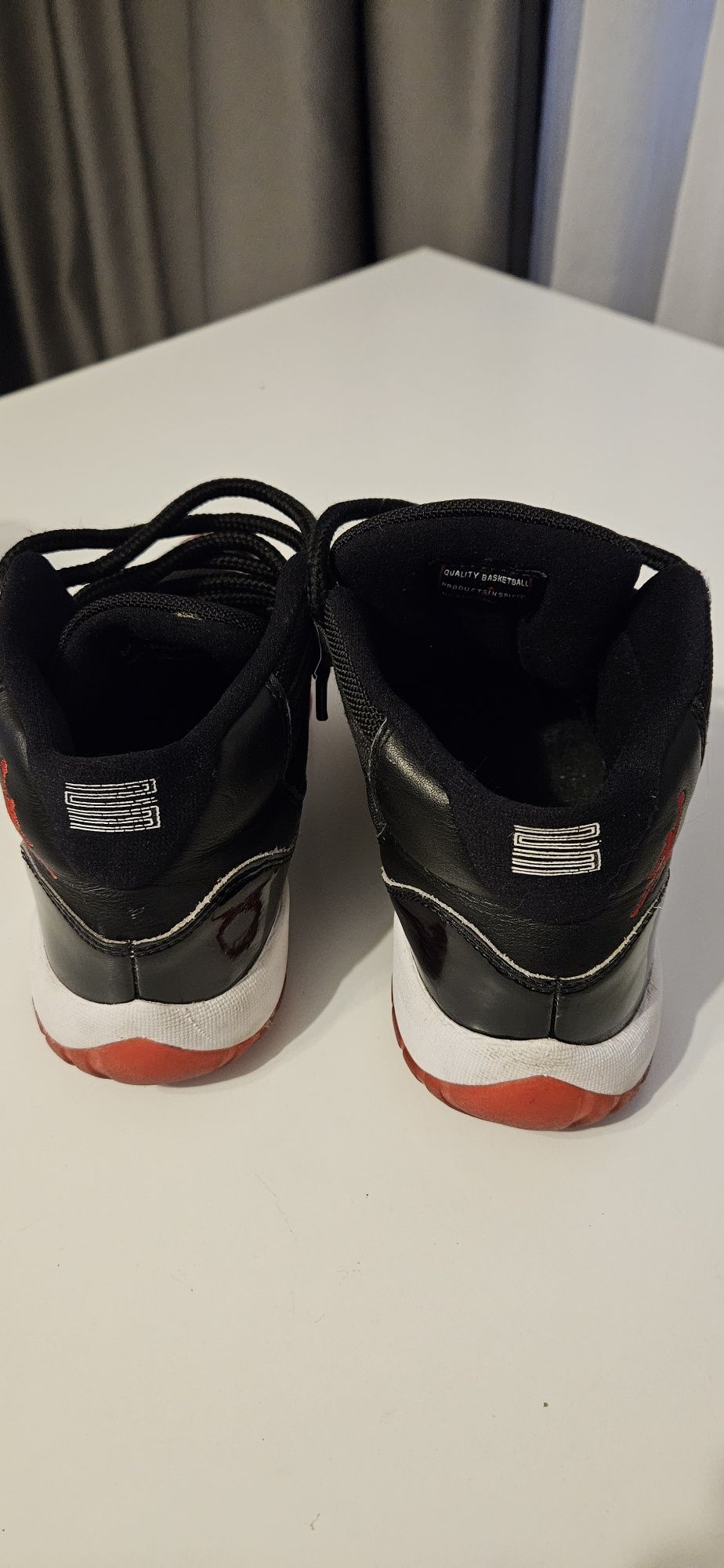 Air Jordan 11 Retro "Bred 2019" sneakers