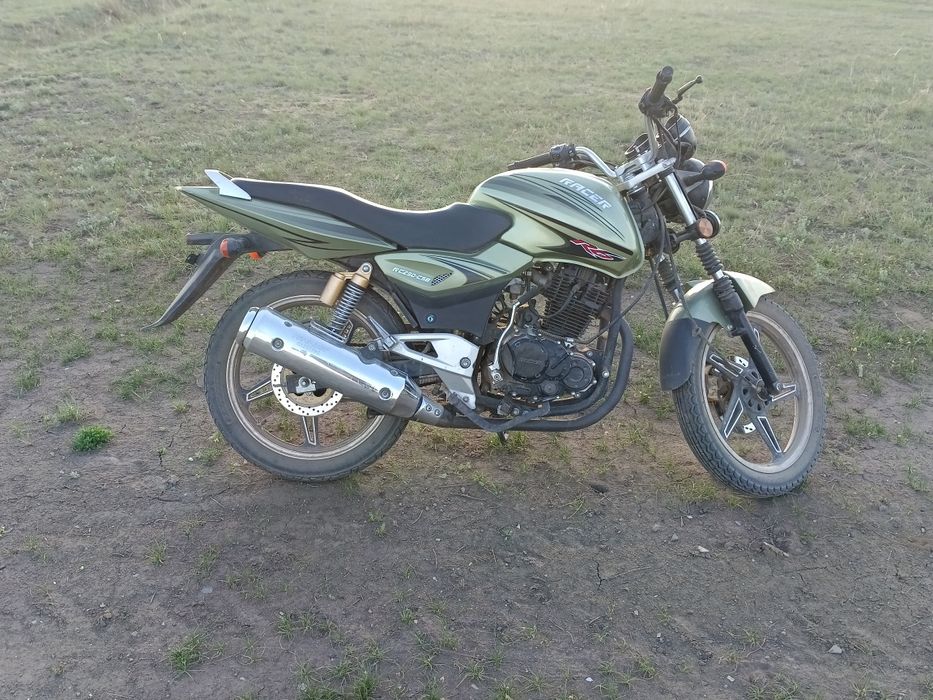мотоцикл   , 250 кубов  Racer R6