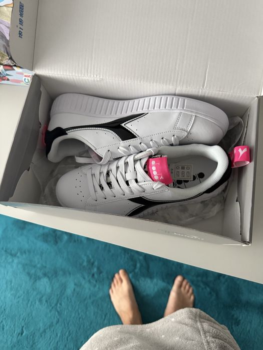 Adidasi diadora 37