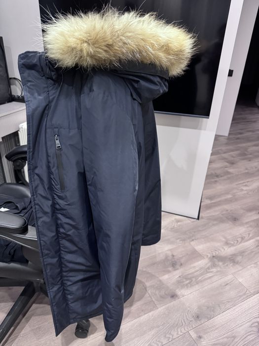 Продам зимнюю парку муж куртка ХL 50-52 размер