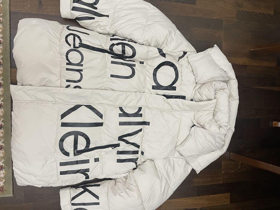Geaca ORIGINALA pentru barbati Calvin Klein puf NOUA
