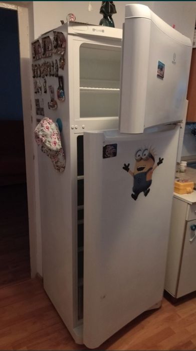 Frigider Indesit