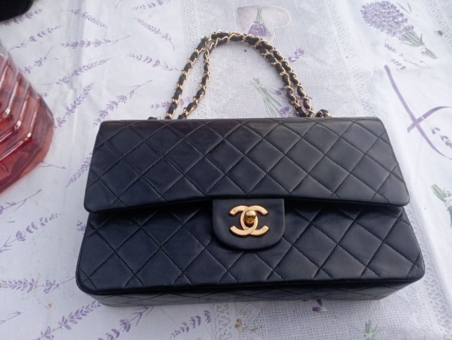 Vand geanta originala Chanel