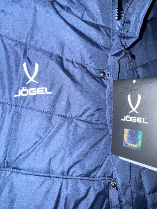 Мужская Куртки теплая, новая