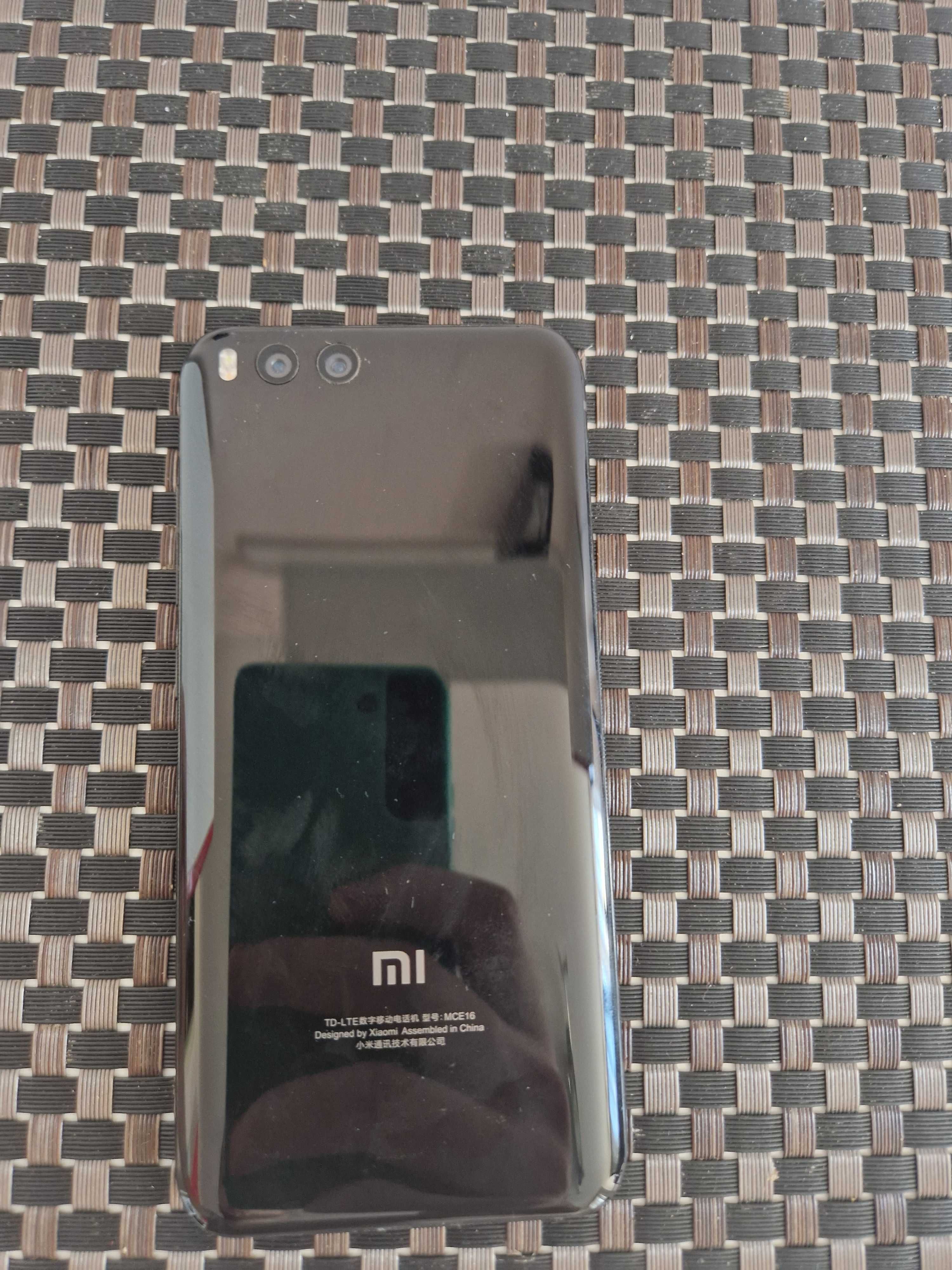 Xiaomi mi 6(много добро състояние )