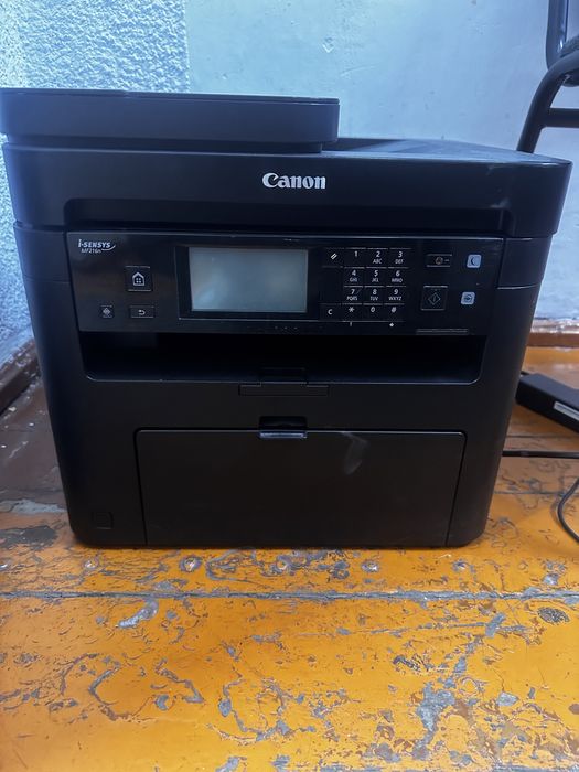 Продается принтер рабочий canon MF216n