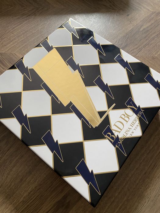 Parfum Bad Boy - Carolina Herrera - 100ml + Shower Gel