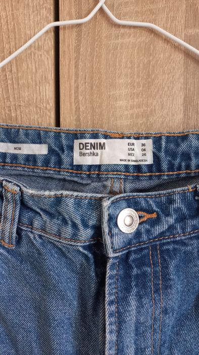Дънки Bershka 36 н