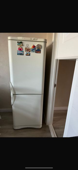 Холодильник и стиральная машина