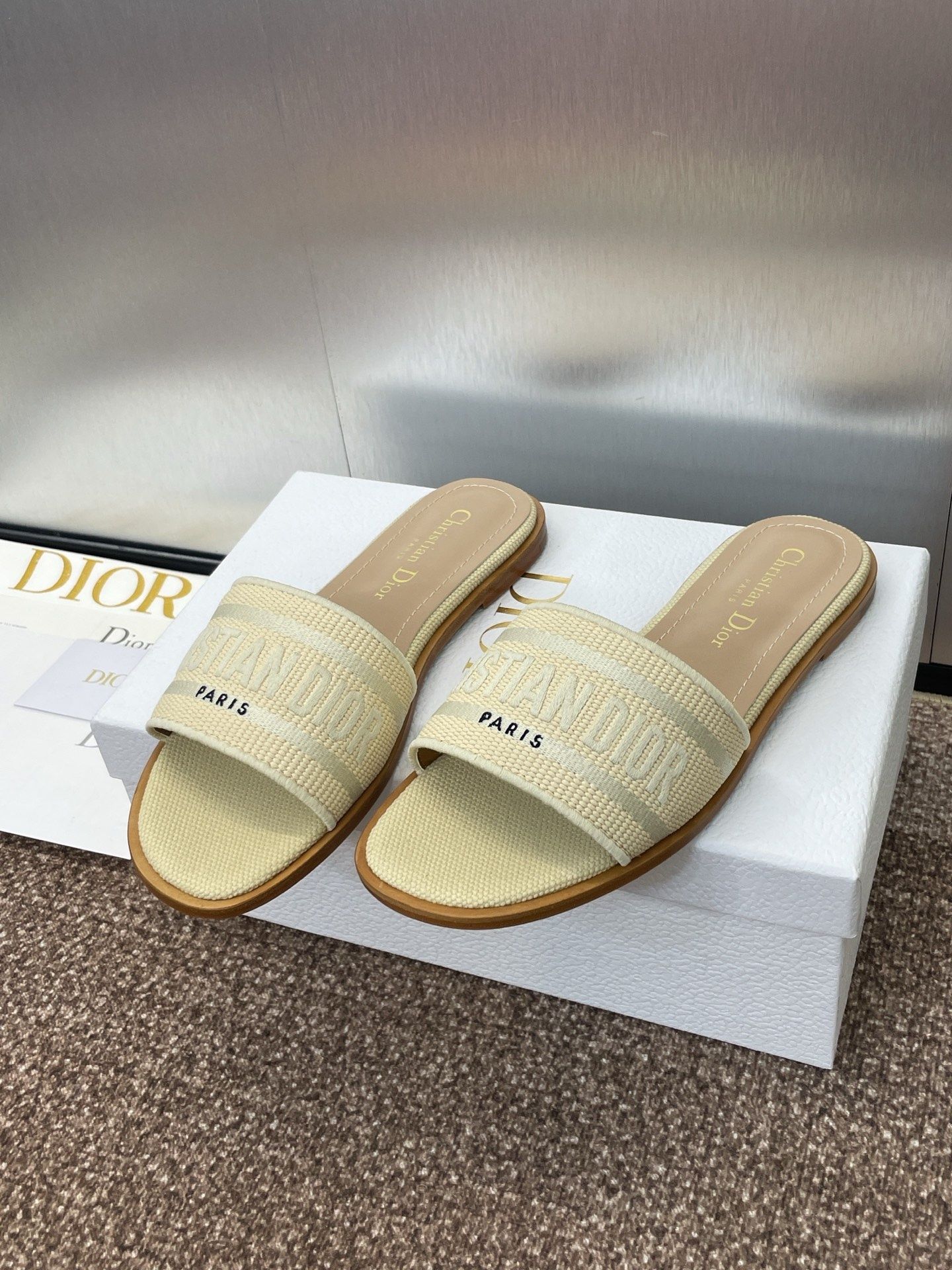 Papuci Christian Dior, tip Premium