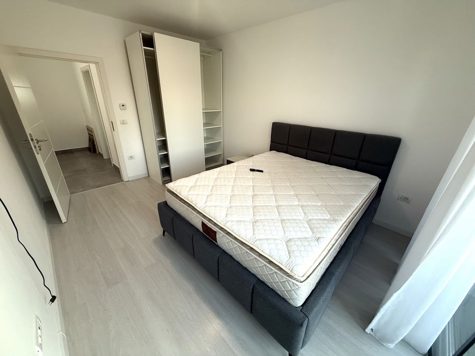 Inchiriez Casa tip triplex în Dumbravita