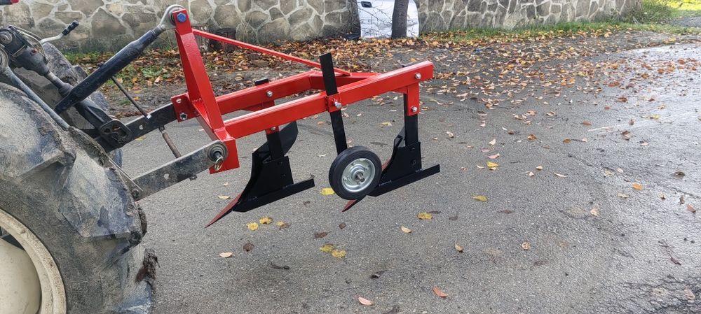 Плуг 2х20 за малогабаритни трактори