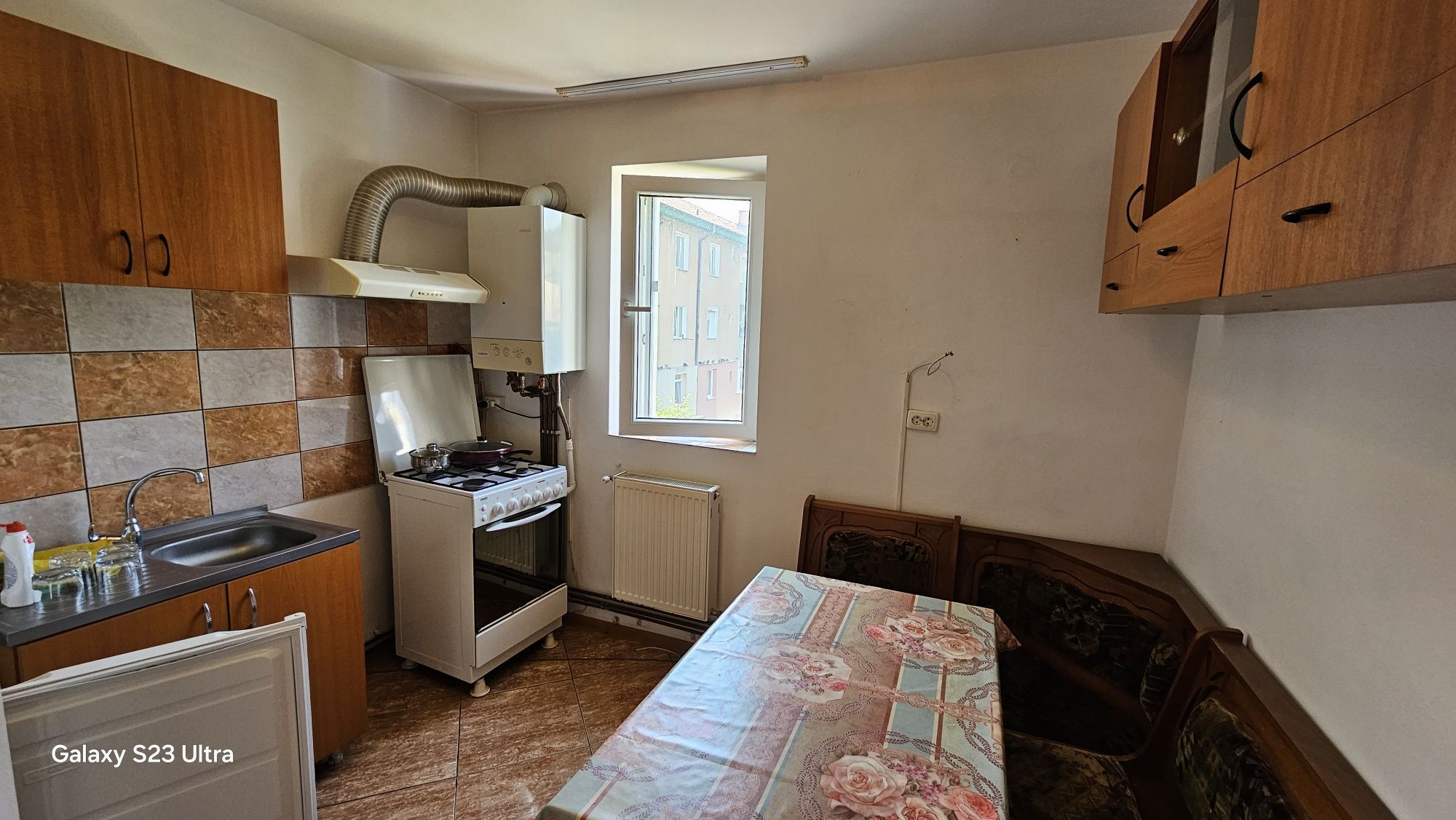 Apartament 2 camere in Onesti, zona centrala.
