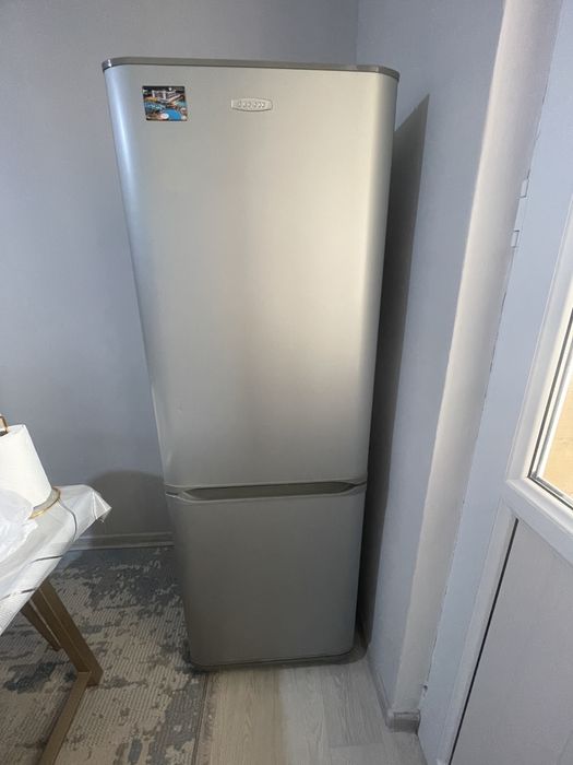 холодильник Бирюса