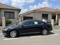 Vând Volkswagen PASSAT MODEL 2011 , 1.9 Diesel - 140 CP -