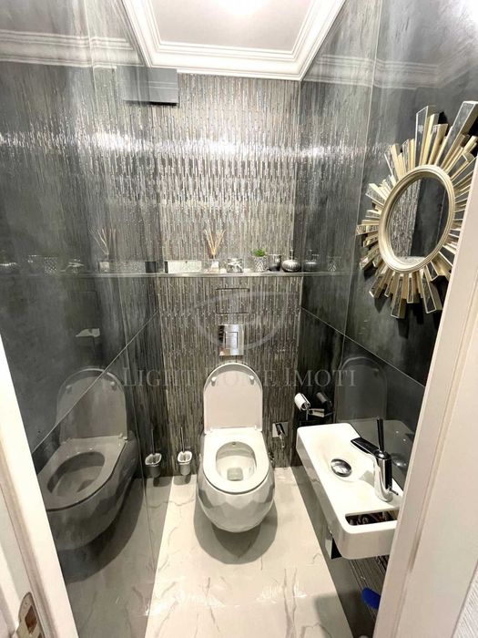 Продава се Тристаен апартамент в Пловдив, Кючук Париж - 89 кв.м за 1823 €/кв.м - Снимка #7