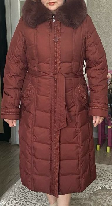 Продам б/у пуховик фирмы "Команду" разм.48-50. в отличном состояни .