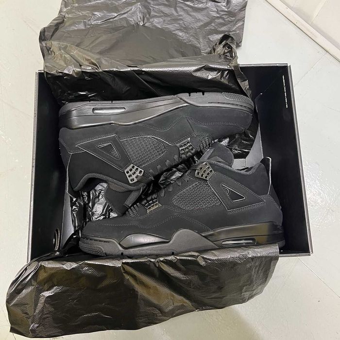 Jordan 4 Black Cat Black Thunder **ORICE MASURĂ DISPONIBILĂ**