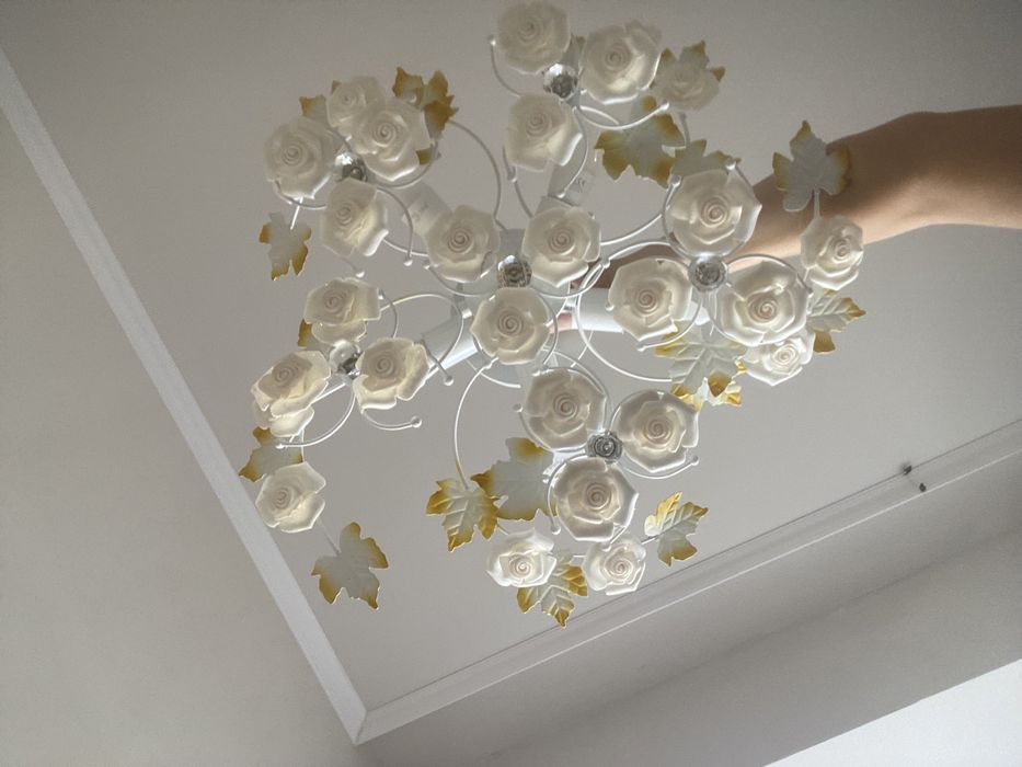 Люстра 5 рожковая б/у