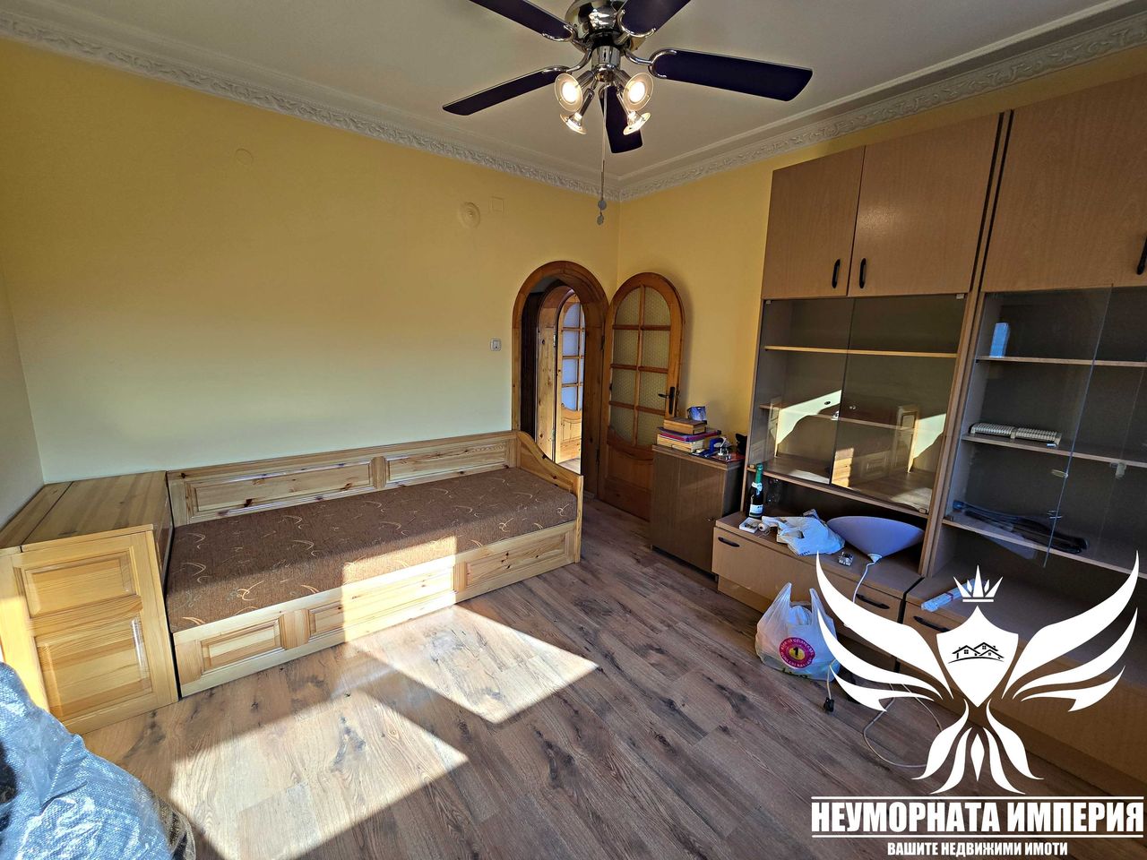 Дава се под наем Тристаен апартамент в Асеновград - 122 кв.м за 255 € - Снимка #4