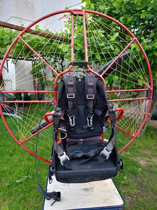 Vând paramotor Radne Raket 120 cm³ centrifugal
