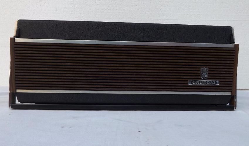 Magnetofon Grundig TK-146