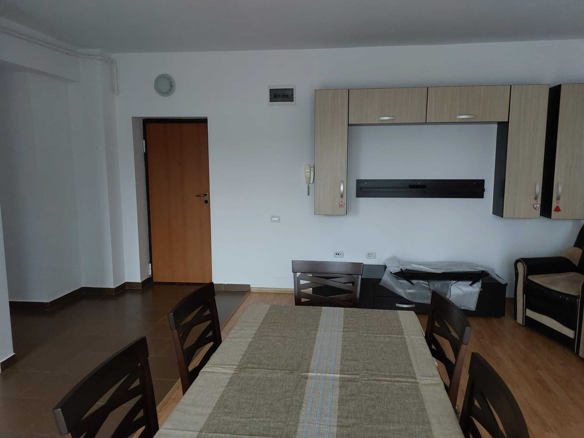 Apartament 3 camere