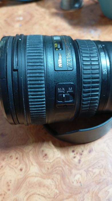 Obiectiv Nikon Nikkor 18-35 f/3.5-4.5G