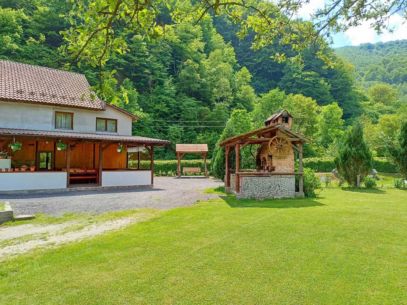 Cabana de inchiriat - Pensiunea la Toderica