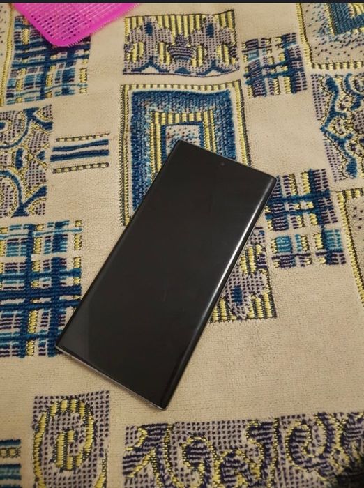 ПРОДАМ ОБМЕН СРОЧНО Samsung Galaxy Note 10+ (12/256GB)