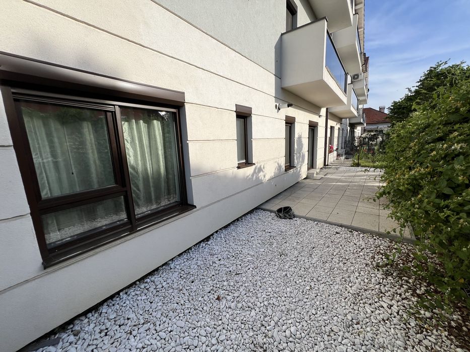 Targu Jiu Stadion Tudor Vladimirescu Strada Tudor Vladimirescu 2 camere 110000 euro