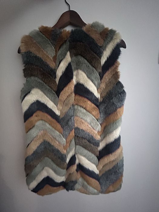 Дамски елек от изкуствен косъм Stradivarius