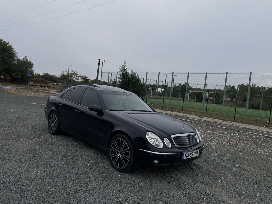 Mercedes E220