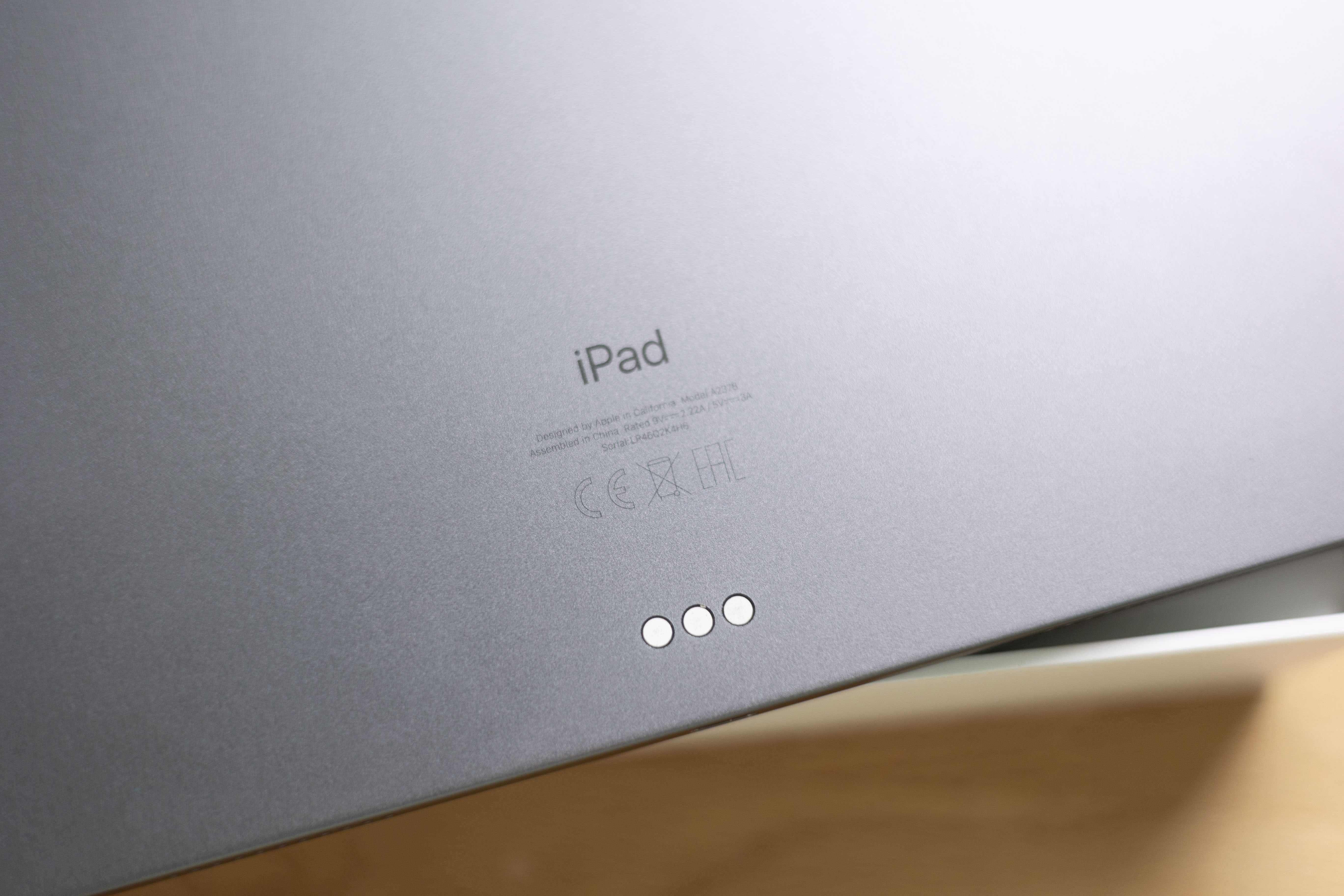 Apple iPad Pro 12.9" Wi-Fi - 5th Gen