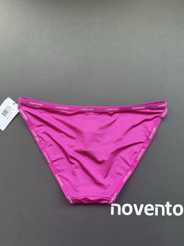 Комплект бикини в различни цветове Calvin Klein /S/