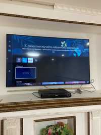 Samsung Crystal UHD BU8000 55cm