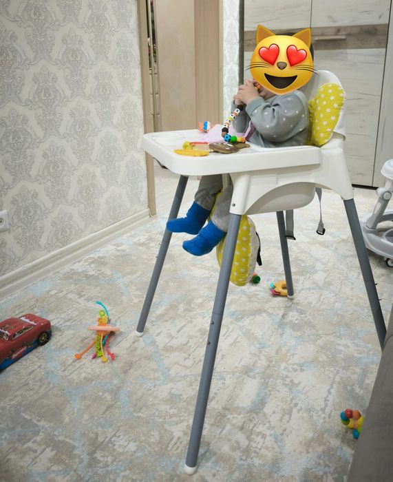Продам стульчик для кормления