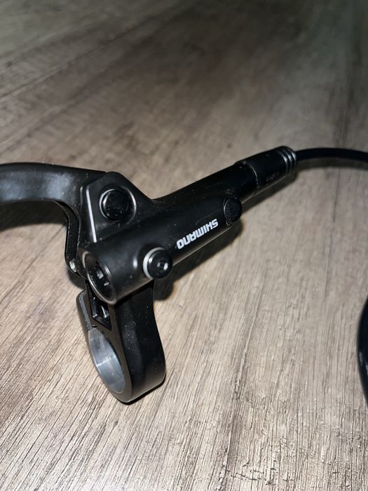 Frana shimano Mt200
