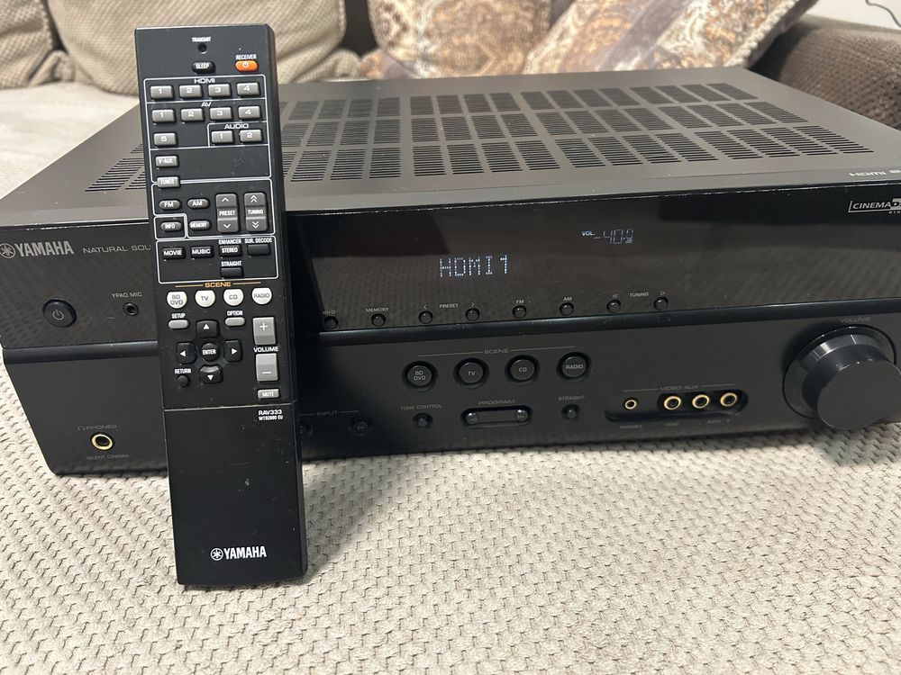 Yamaha RX - V367