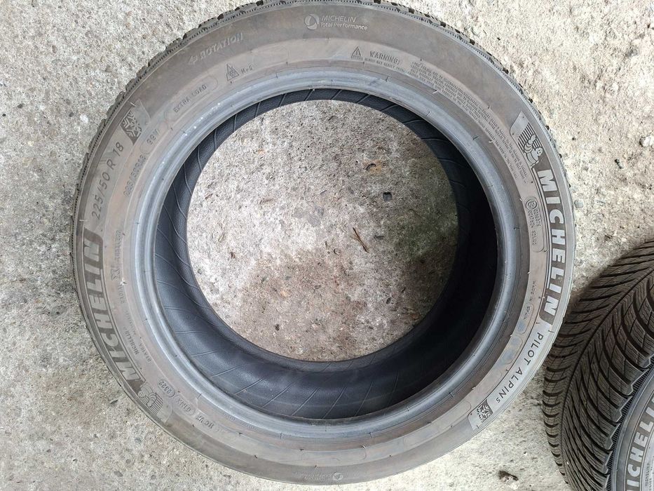 225/50 R18 MICHELIN DOT22