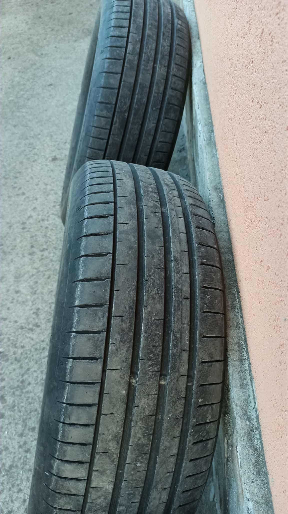 4 бр Летни гуми Falken 235/60/18 Дот 0822 .  5мм