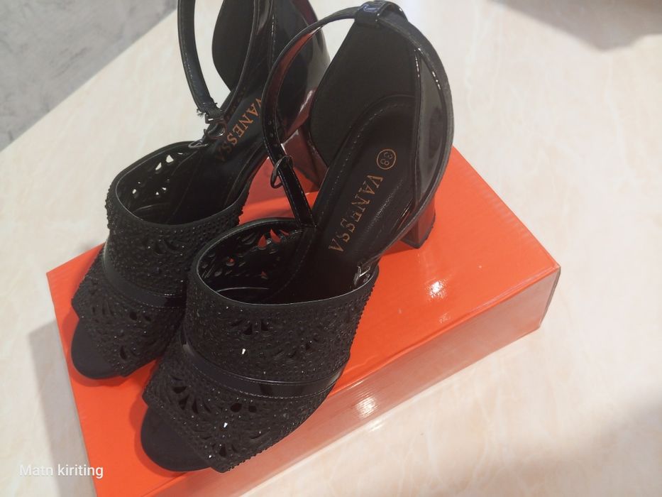 Басаножки для женщины