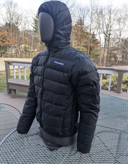 Geaca puf Feathered Friends S mammut millet norrona ortovox montbell