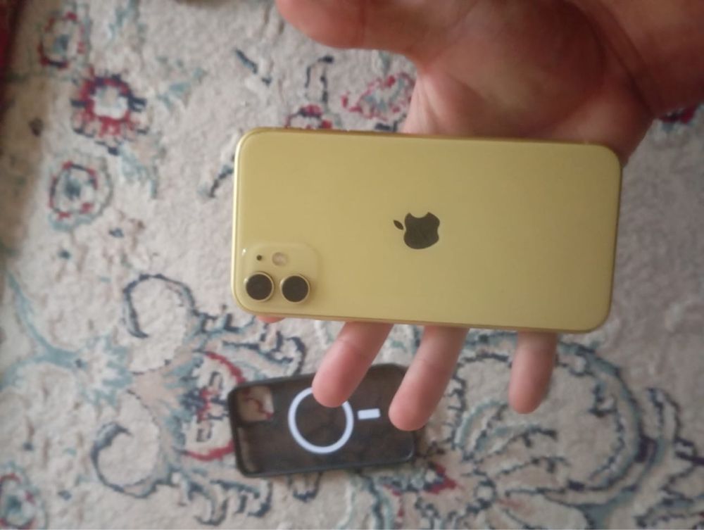 Iphone 11 64гб в идеальном состояний