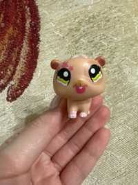 Littlest pet shop