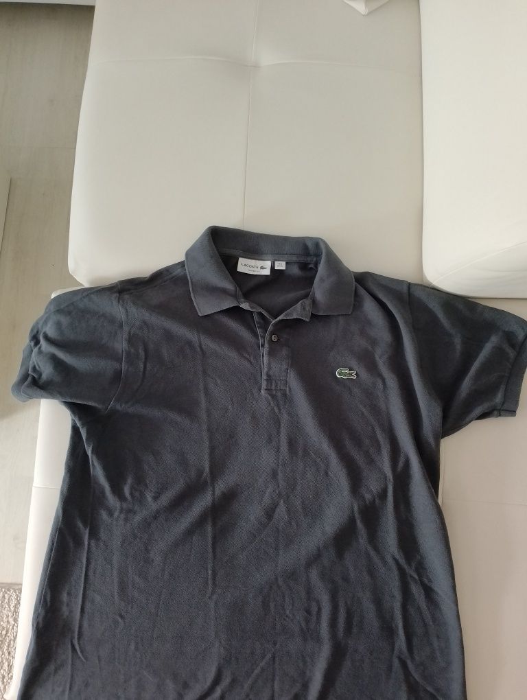 Vând tricou Lacoste sport/fashion ,produs de calitate, produs original