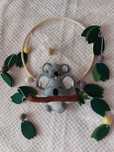 Carusel bebe Koala Mom & Baby fetru handmade. Carusel bebelusi
