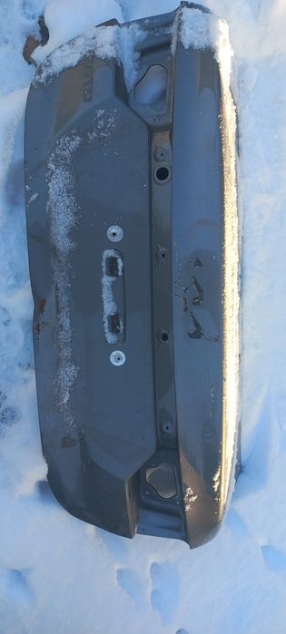 Продам крышку багажника и бампер на киа серато 2023 г.оригинал б/у