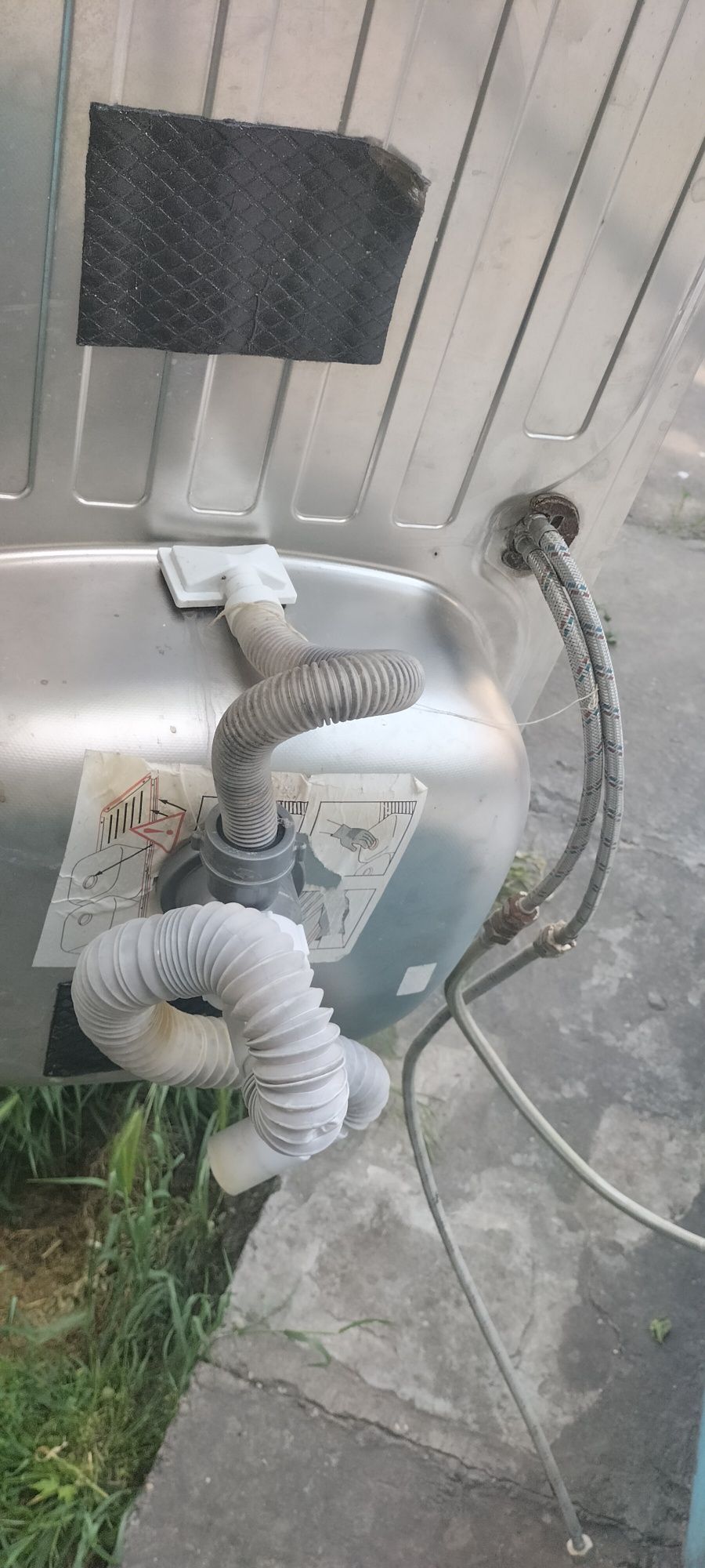 Chiuveta de bucătărie și plită