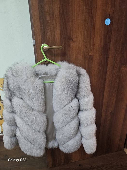 Haina de blana cu insertii de piele